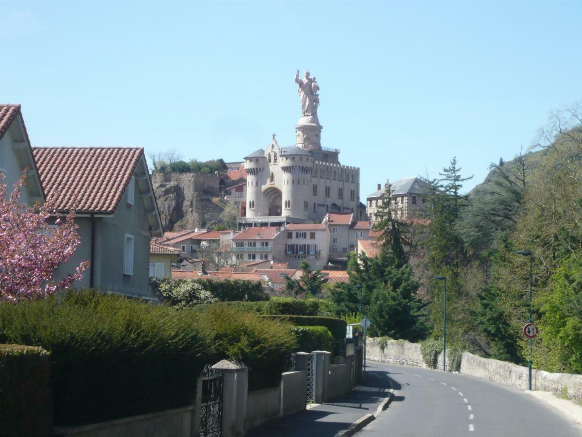 Le Petit Seguret Leilighet Le Puy-en-Velay Eksteriør bilde
